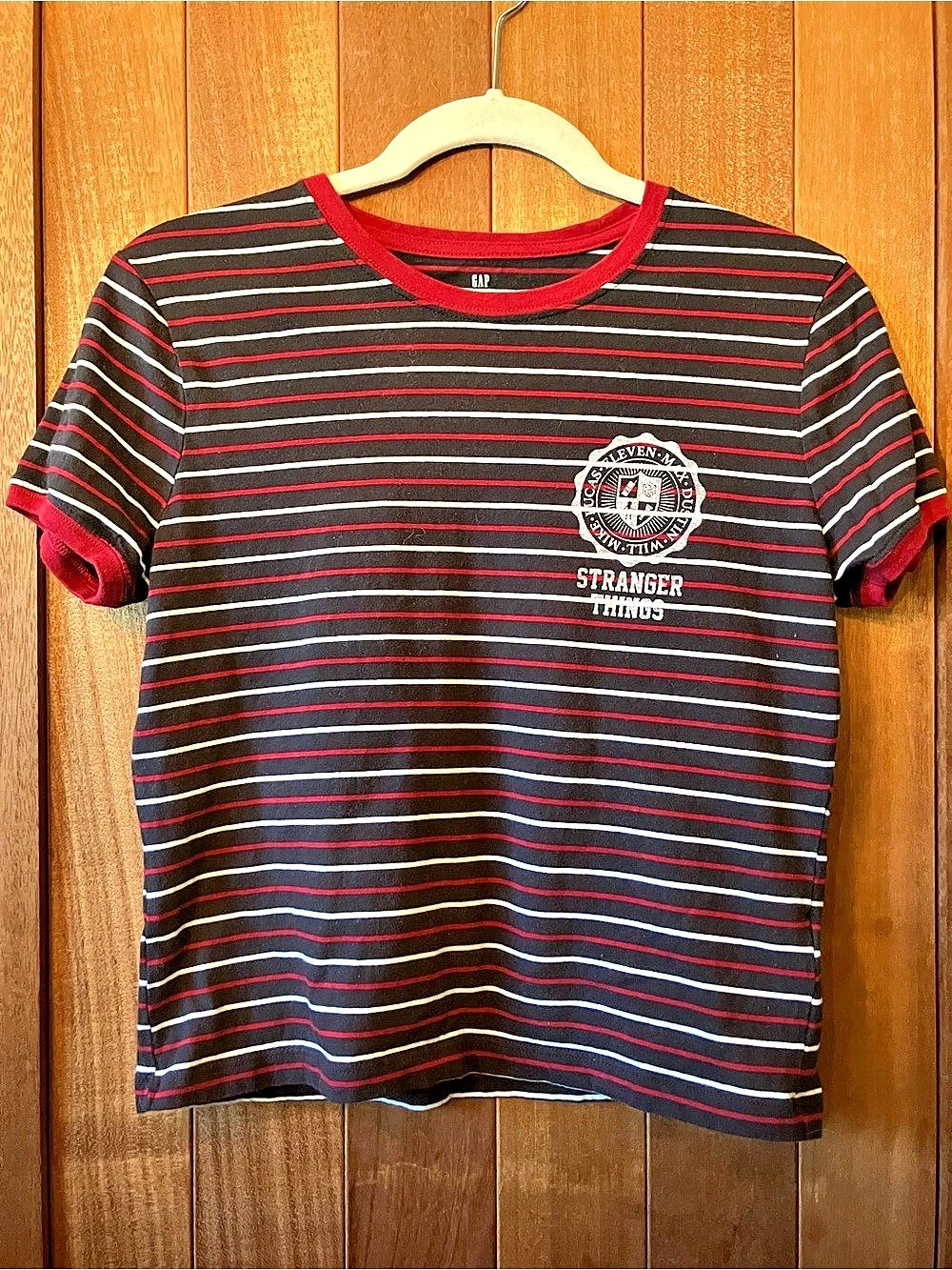 Gap x Stranger Things Striped Ringer T-Shirt x Striped Ringer Tee Black & Red